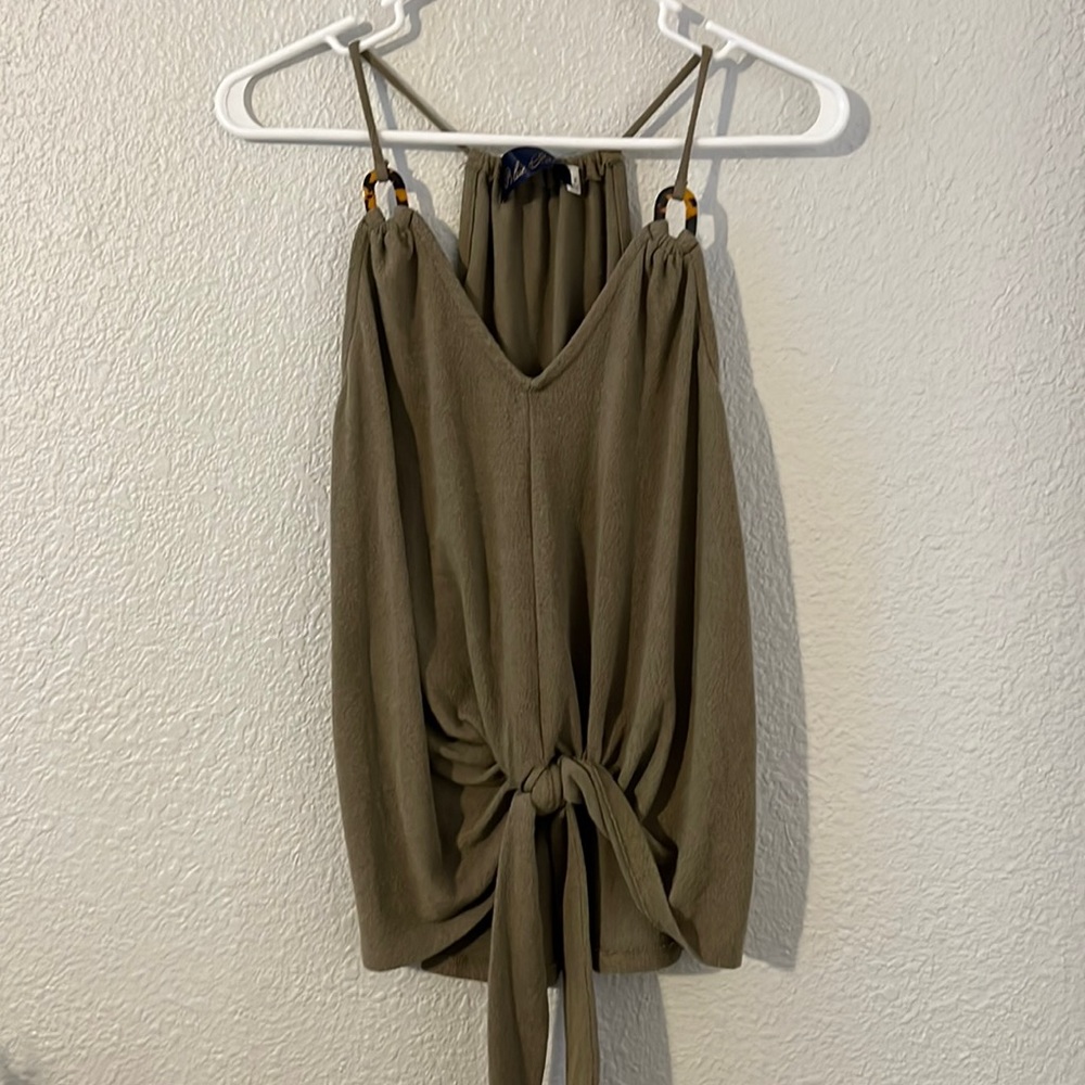 Francesca’s tank top